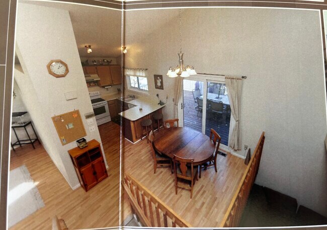 Foto del edificio - 9453 Devonshire Pl