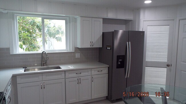 Foto del edificio - 940 W Mulberry Ave