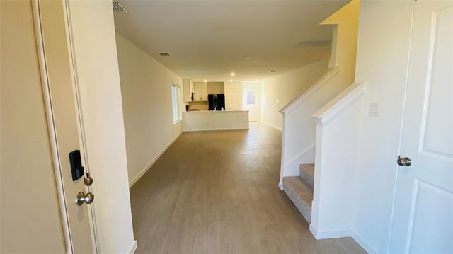 Building Photo - 205 Bable Run Dr