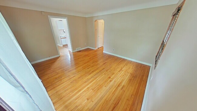 Foto del edificio - 2603 Rochester Rd