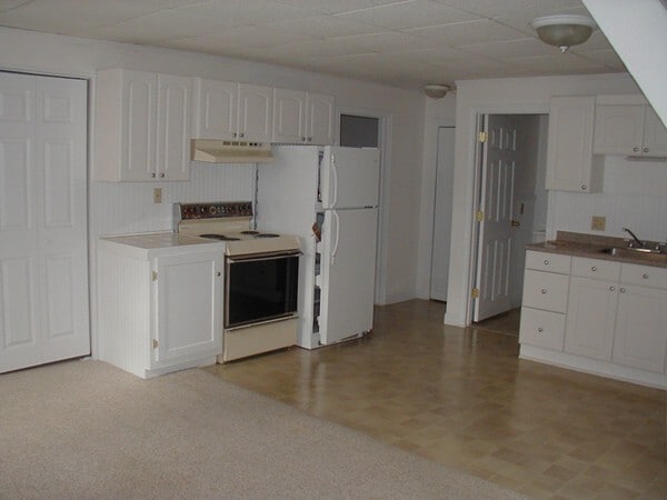 Primary Photo - 49 Dean Ave