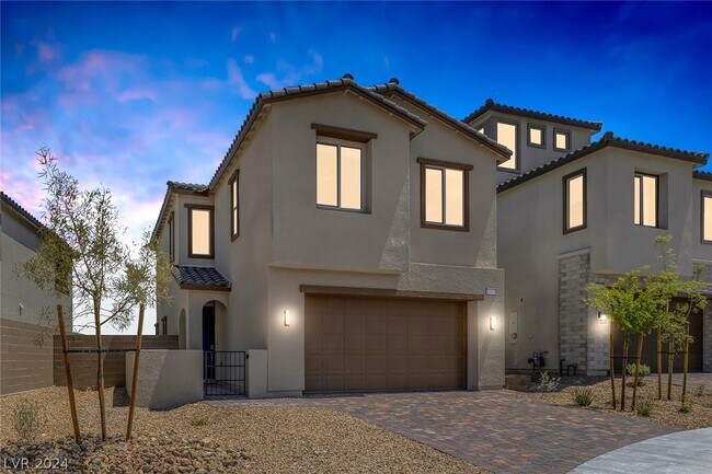 Building Photo - 11699 Desert Hollow Avenue