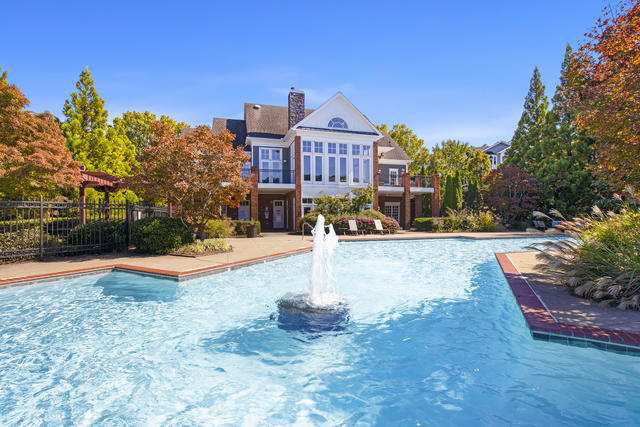 Lakeside Apartments Marietta