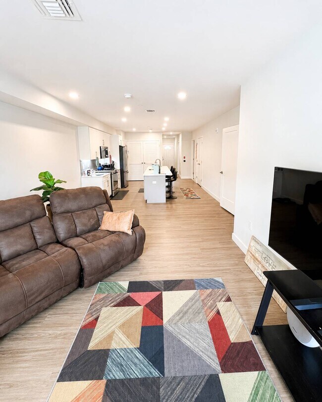 Foto del edificio - 507 Pine Hills Dr