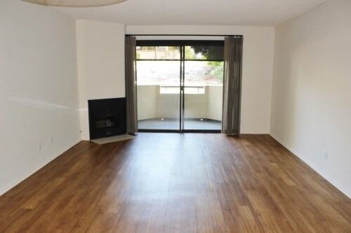 Building Photo - 2120 S Bentley Ave