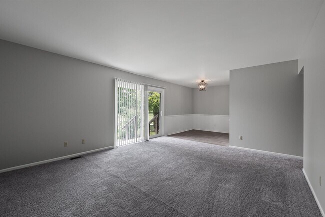 Foto del edificio - Woodside Apartments of Grand Blanc