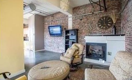 zona de asientos del club en la azotea - 1635 Washington Ave