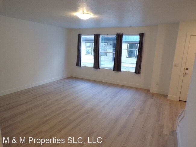 Foto del edificio - 3 br, 3 bath House - 142 E Amboise Ct #44