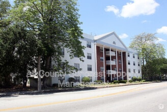 Building Photo - 1830 Dr M.L.K. Jr St N