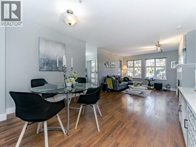 Photo du bâtiment - 995 W 59th Ave