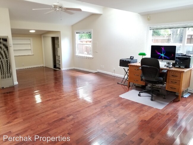Building Photo - 3 br, 2 bath House - 112 El Portal