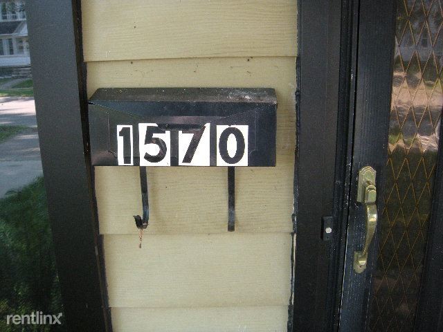 Primary Photo - 1570 Liberty Ave