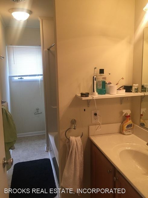Building Photo - 2 br, 1 bath House - 108 Westover Avenue