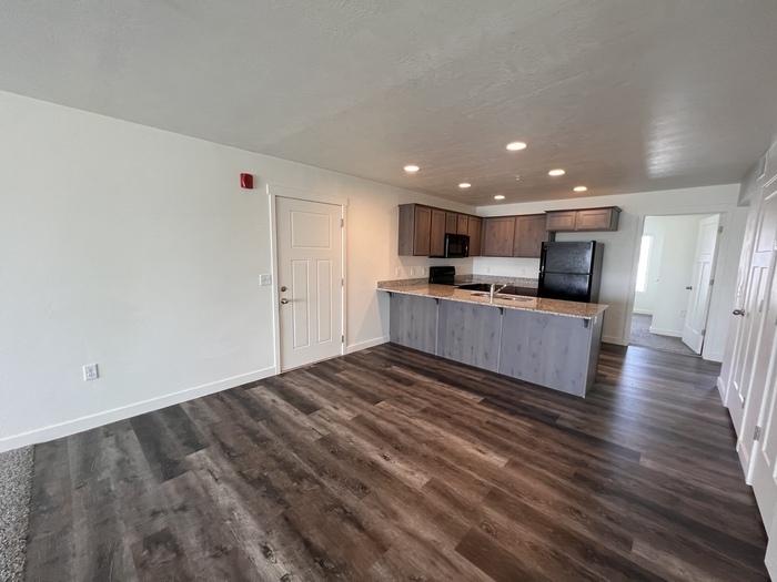 Primary Photo - Beautiful Condo in American Fork