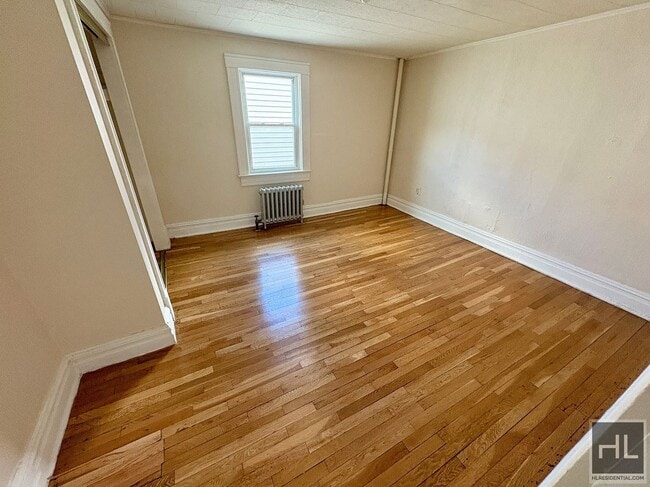 Building Photo - Carroll St, YONKERS