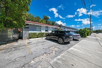 Building Photo - 551 NE 61st St