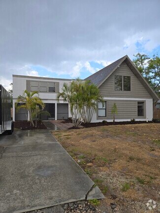 Building Photo - 17141 Tropical Rd