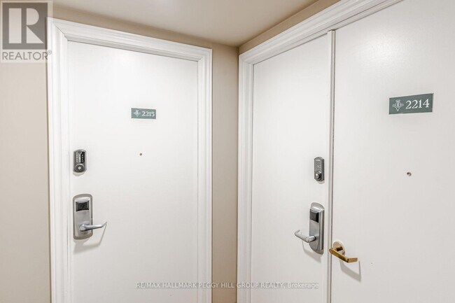 Building Photo - 90 Highland Dr