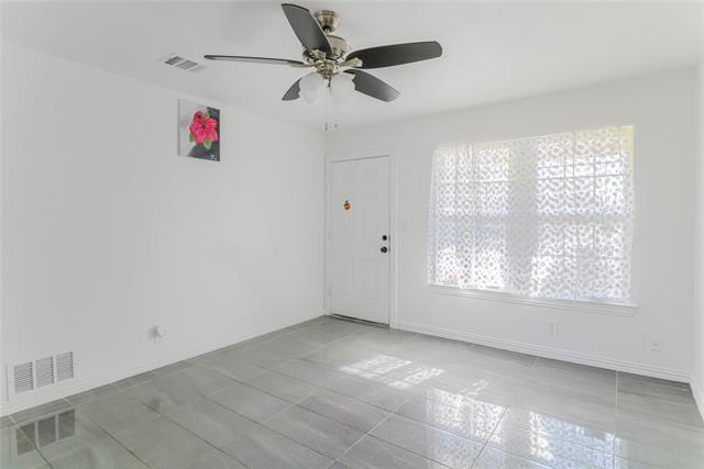 Foto del edificio - 4221 Richardson St