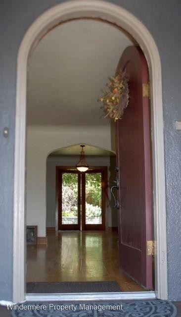Building Photo - 3 br, 2 bath House - 612 HIGH AVENUE