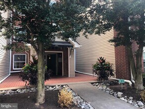 Building Photo - 3311 Wyndham Cir