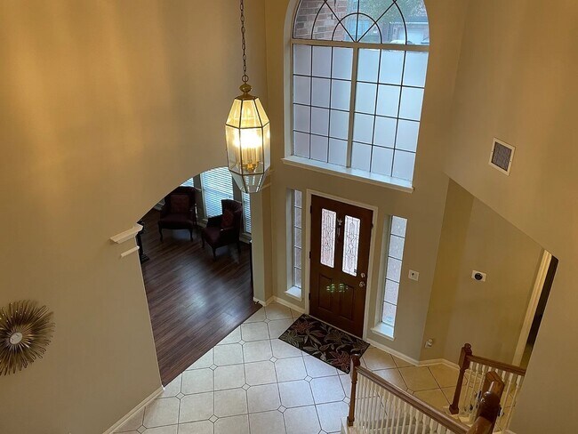 Building Photo - 14207 Cairns Ct