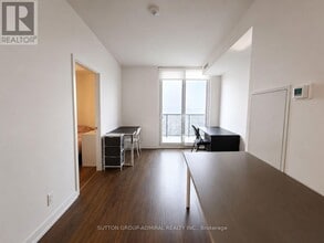 Building Photo - 30 Tretti Wy