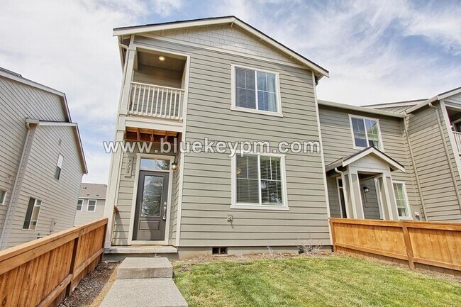 Foto del edificio - 4 Bed, 3 Bath Home Just off Ward Road and 4th Plain Blvd