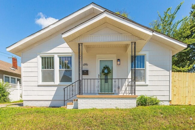 Exterior - 2403 Bailey Ave