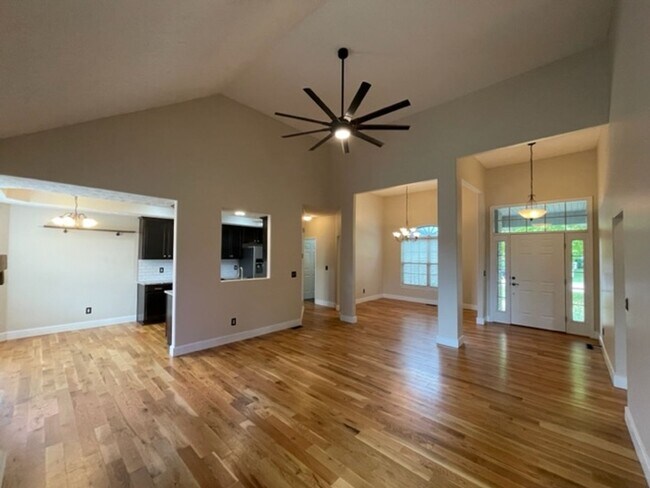 Foto del edificio - PRE-LEASING - 3 Bedroom in East Republic