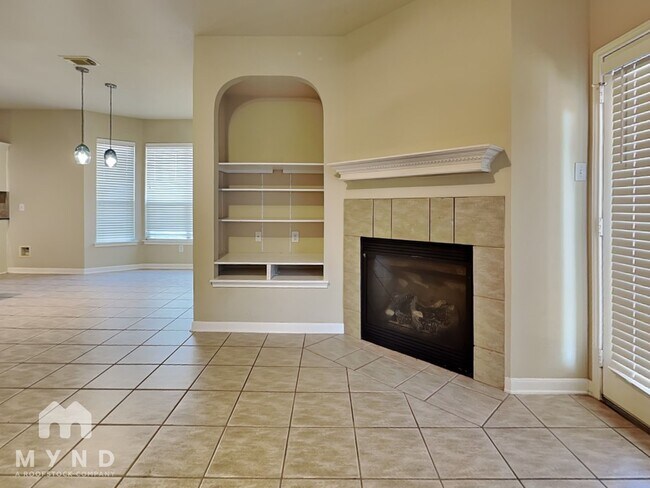 Building Photo - 1813 Maize Bend Dr