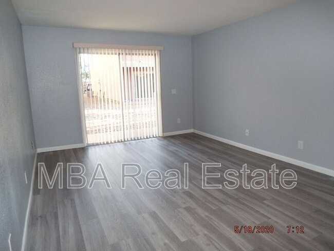 Building Photo - 2832 E Le Marche Ave