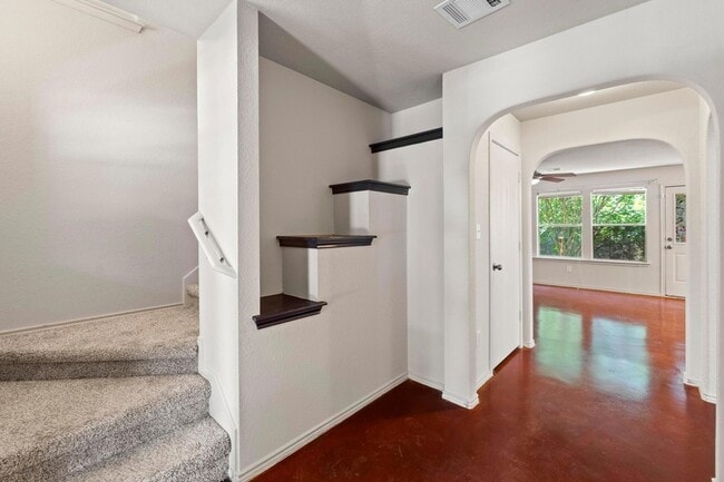 Foto del edificio - 4608 Acers Ln