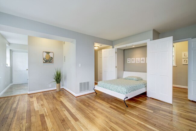 Foto del edificio - 3420 38th St NW
