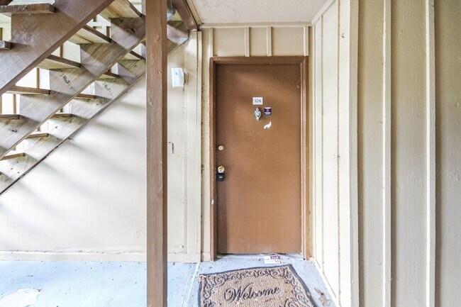 Foto del edificio - Spacious 2/1 Condo In The Carrington Park ...