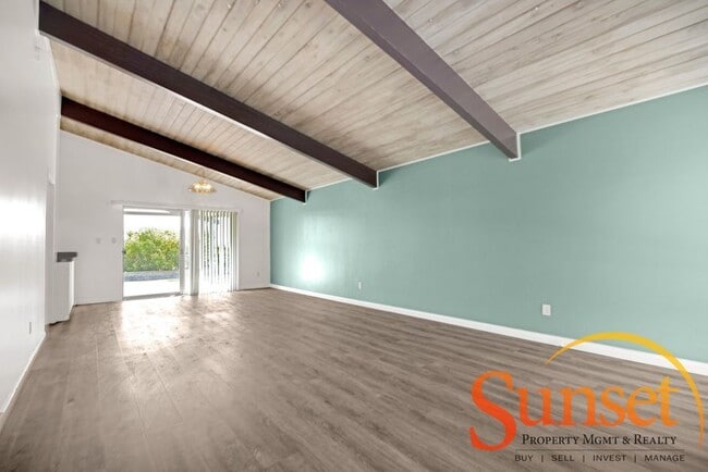 Building Photo - 4873 Sparks Ave