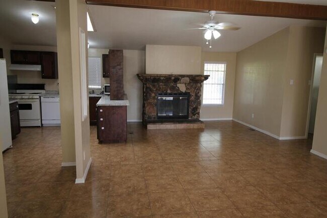 Photo - 5002 S 11th Ave House