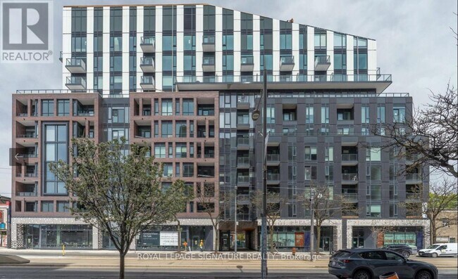 Building Photo - 1808 St Clair Ave W