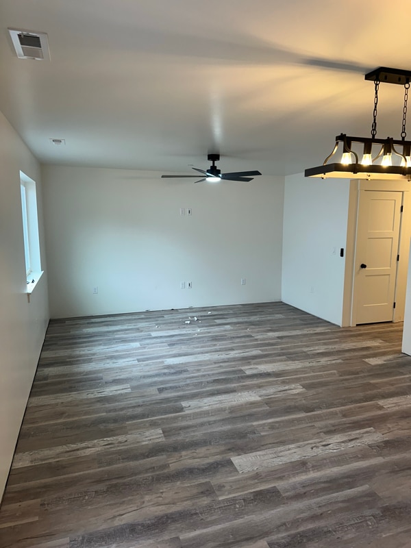 Foto del edificio - 520 E South Weber Dr