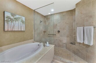 Building Photo - 2543 Marquesa Royale Ln