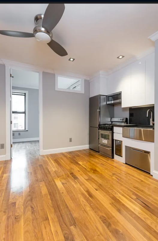 Photo - E. 116th St, 5th Ave Apartment