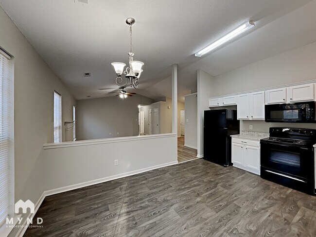 Foto del edificio - 6902 Kentucky Derby Dr