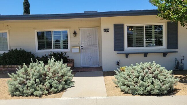 Foto del edificio - 26217 Birkdale Rd
