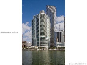 Building Photo - 300 S Biscayne Blvd