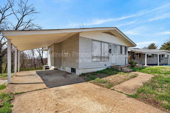 Building Photo - 10201 Gourock Dr