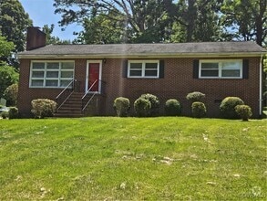 Building Photo - 6947 Montauk Dr