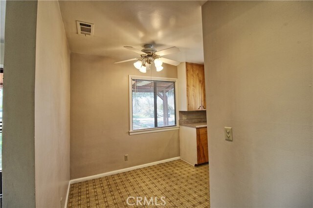 Foto del edificio - 34618 Cedar Ave