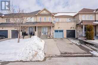 Building Photo - 65 Beavervalley Dr