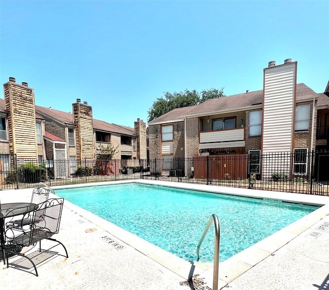 Photo - 10202 Forum Park Drive Unit 261