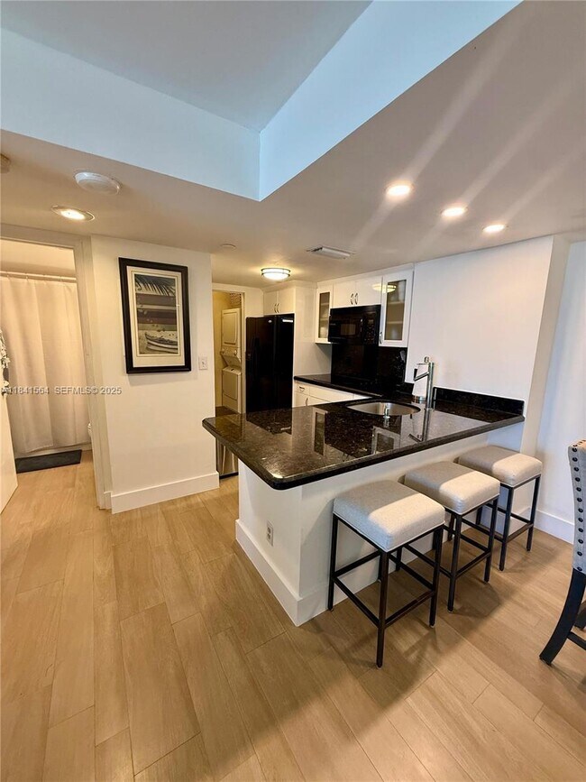 Foto del edificio - 770 Claughton Island Dr